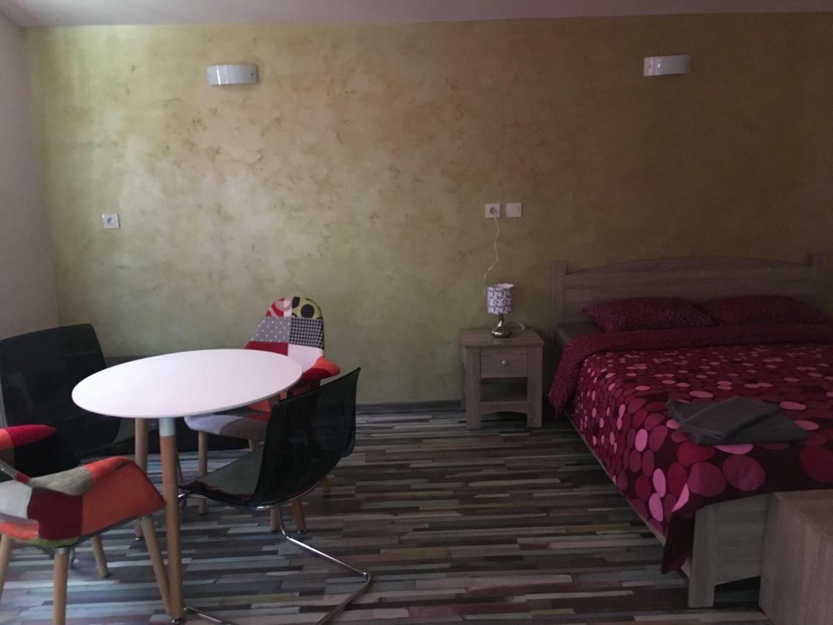 Eco Village Harmony Dospat Bagian luar foto